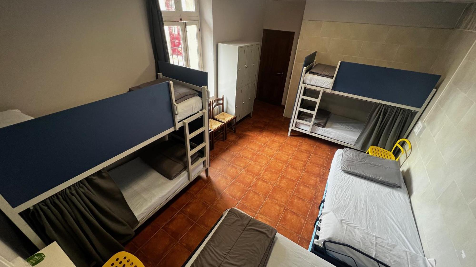 Albergue La Estacion Льянес Экстерьер фото