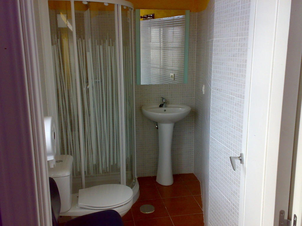 Albergue La Estacion Льянес Номер фото